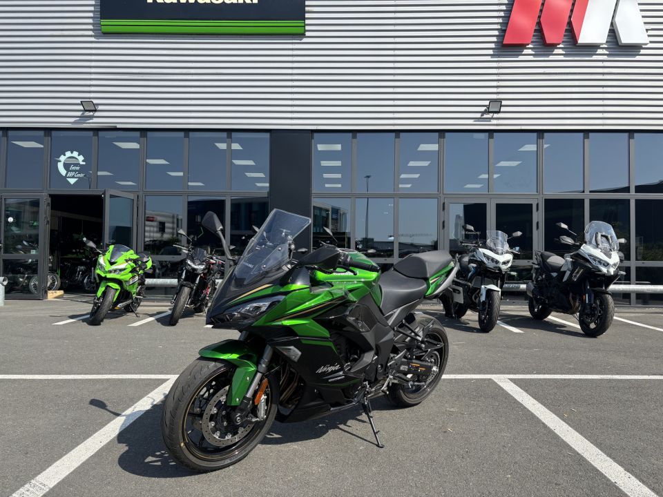 KAWASAKI NINJA 1100 SX SE 4