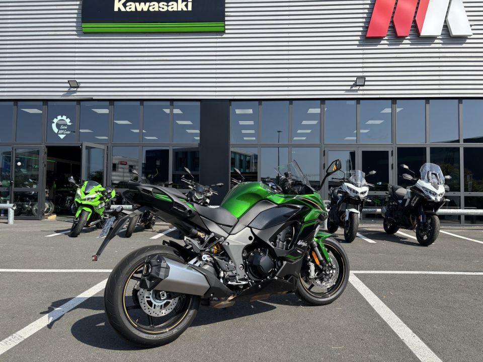 KAWASAKI NINJA 1100 SX SE 4