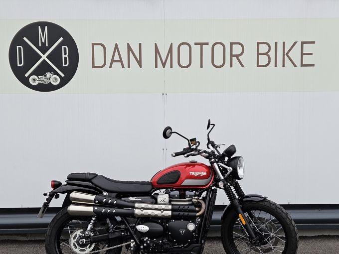 TRIUMPH STREET SCRAMBLER  900 4