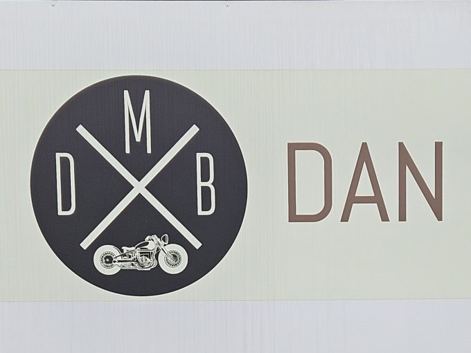 TRIUMPH STREET SCRAMBLER  900 4
