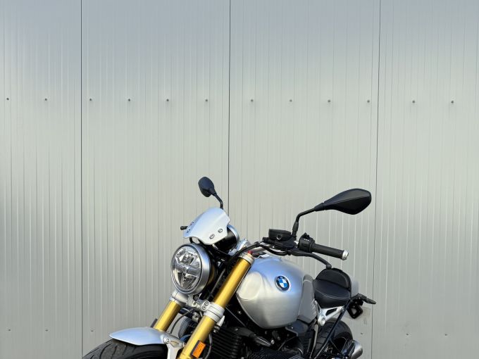 BMW R NineT 4