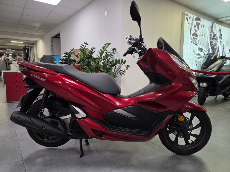 HONDA PCX 125 4