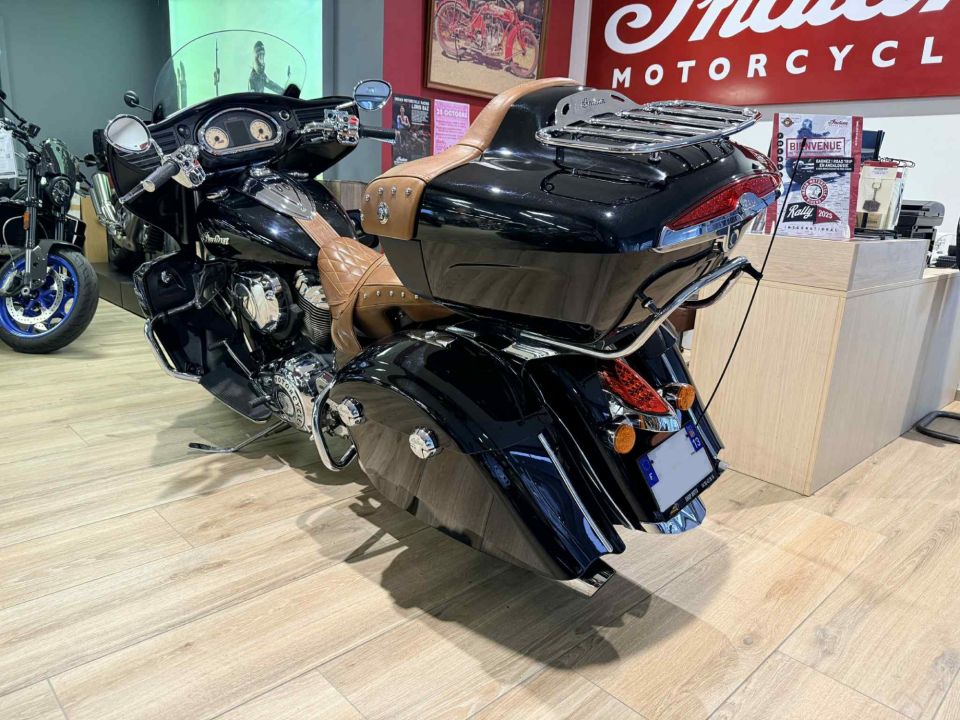 INDIAN ROADMASTER 1800 4