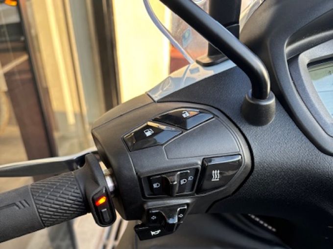 PIAGGIO BEVERLY S 400 4