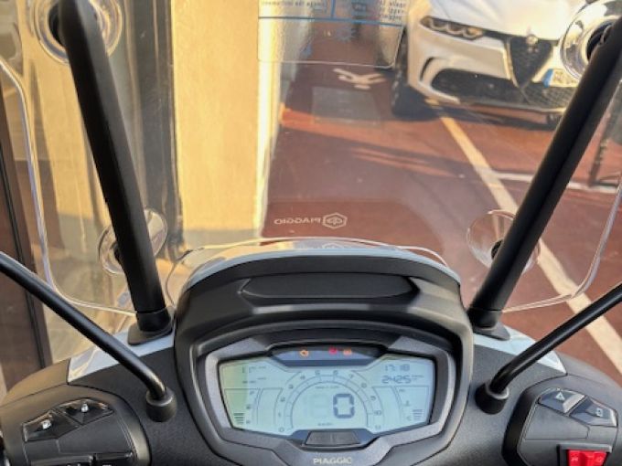 PIAGGIO BEVERLY S 400 4