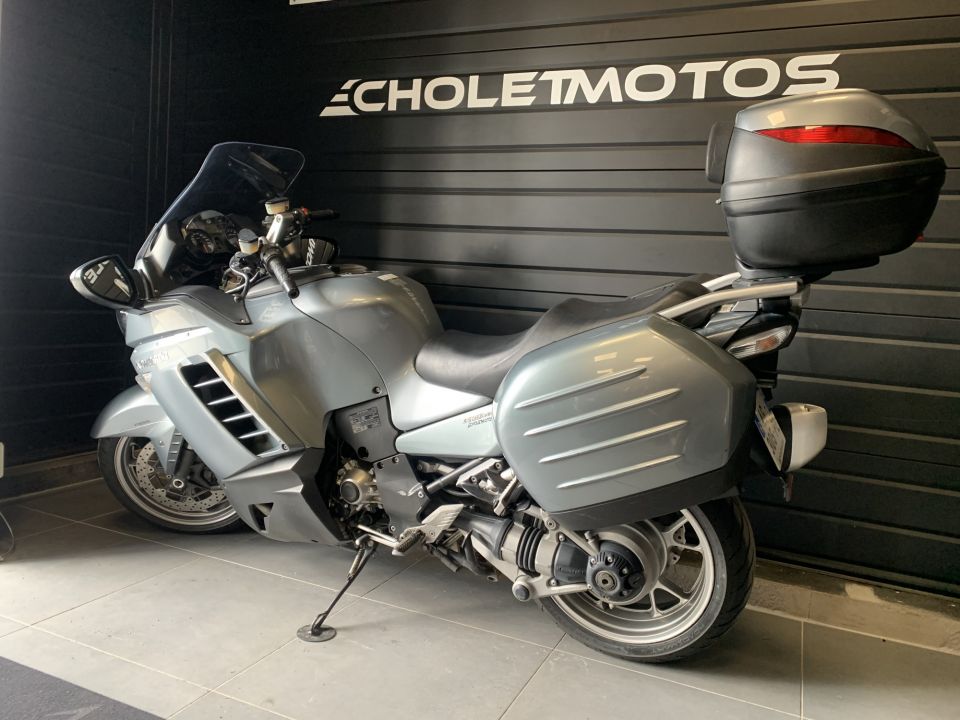 KAWASAKI GTR 1400 4