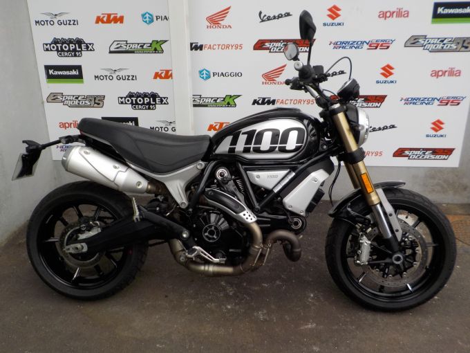 DUCATI SCRAMBLER 1100 4