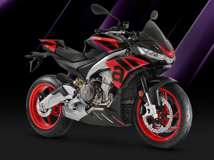 APRILIA TUONO 660 FACTORY 4