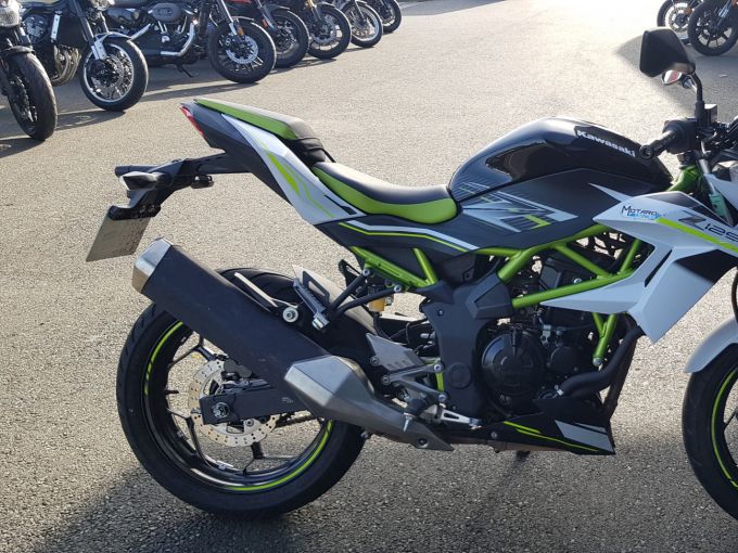KAWASAKI Z-125 4