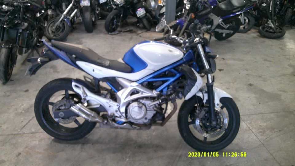 SUZUKI SV 650 4