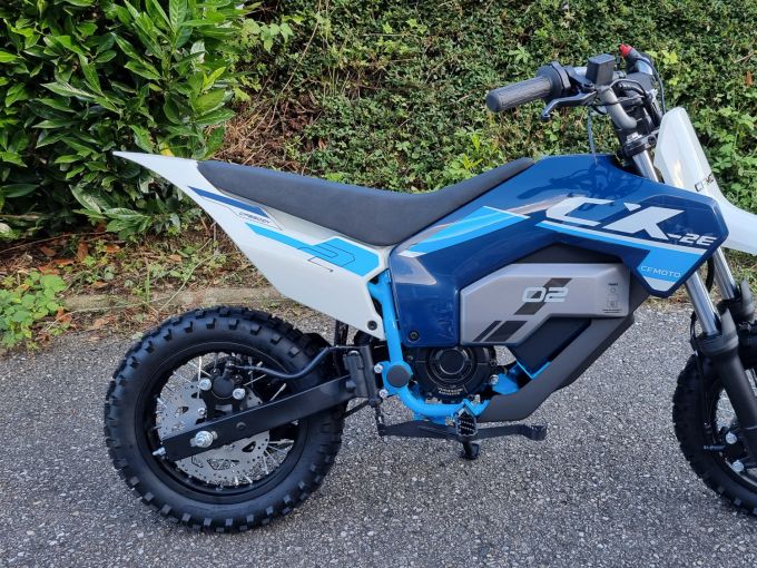 CF MOTO CX-2E 4