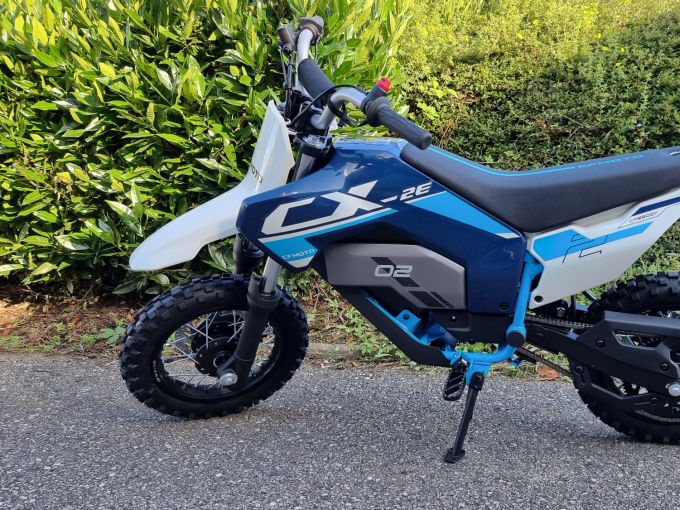 CF MOTO CX-2E 4