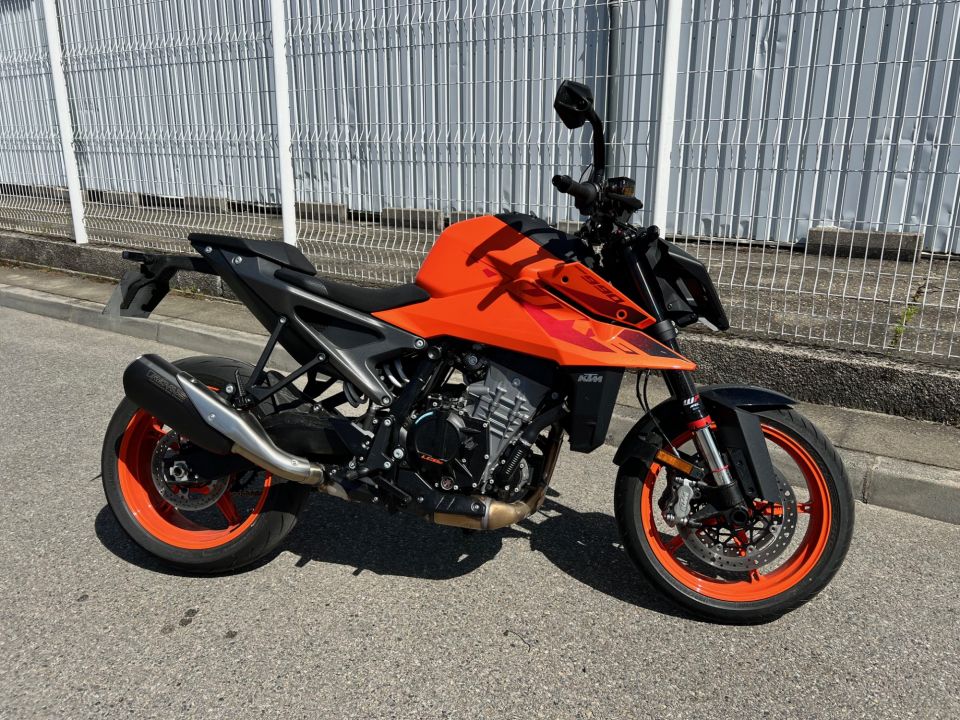 KTM 990 DUKE 4