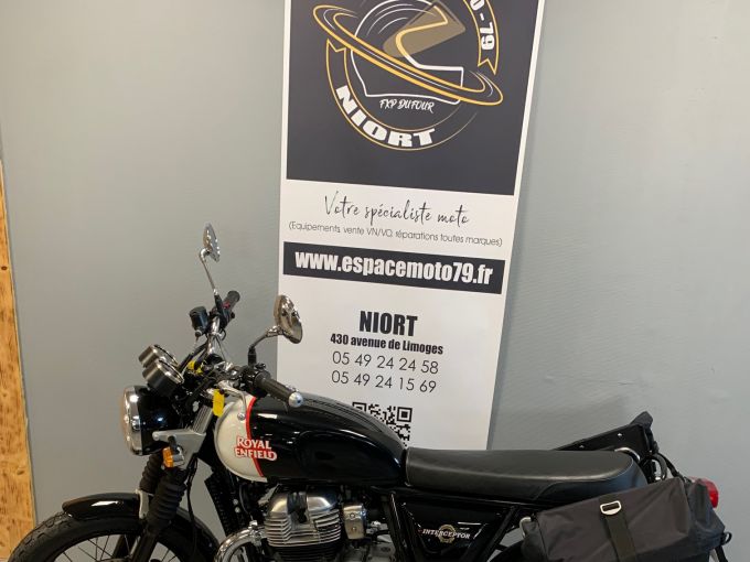 ROYAL ENFIELD INTERCEPTOR 4