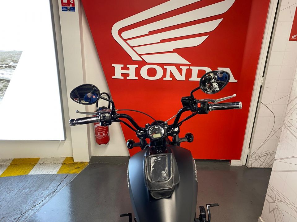 INDIAN SCOUT BOBBER SIXTY 4