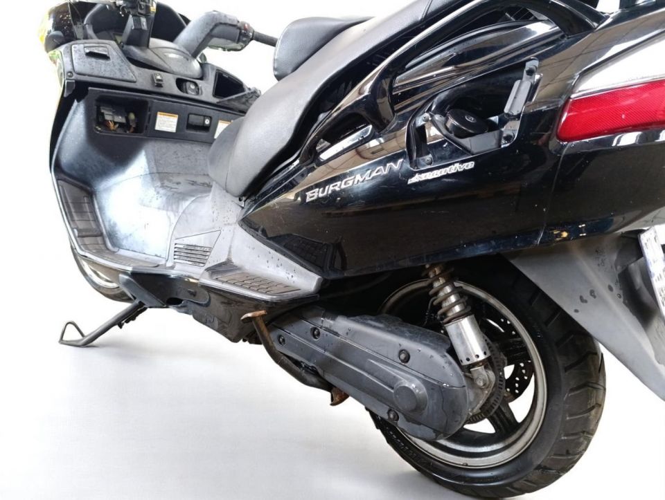 SUZUKI BURGMAN 650 4