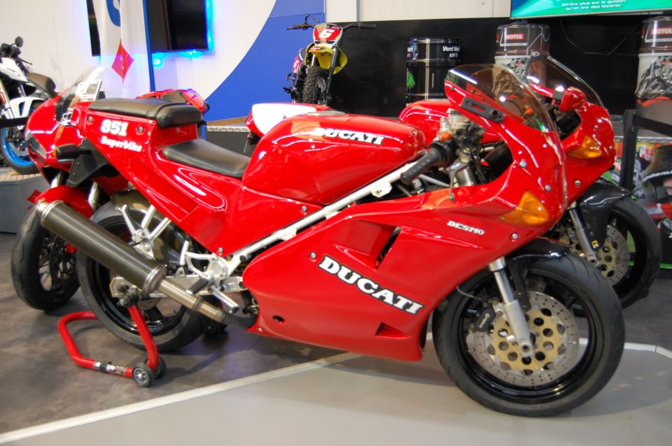 DUCATI 851 SUPERBIKE 4