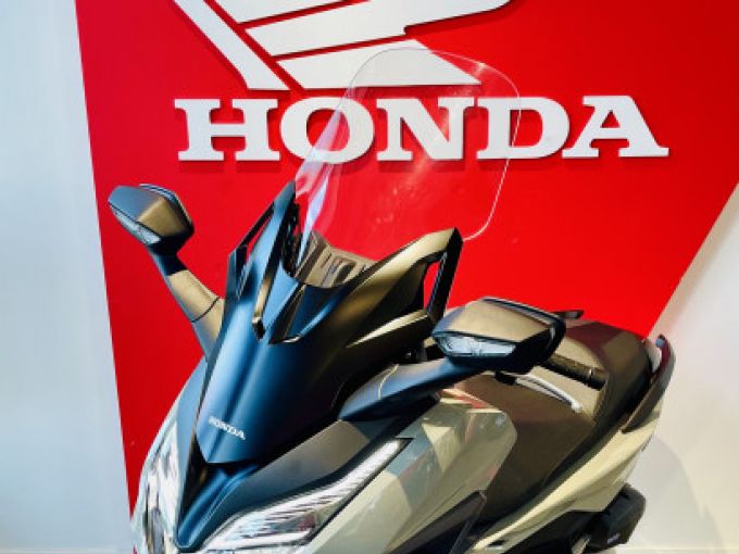 HONDA FORZA 125 ABS 4