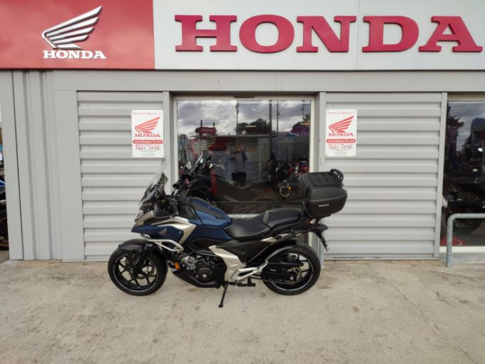 HONDA NC750X 4