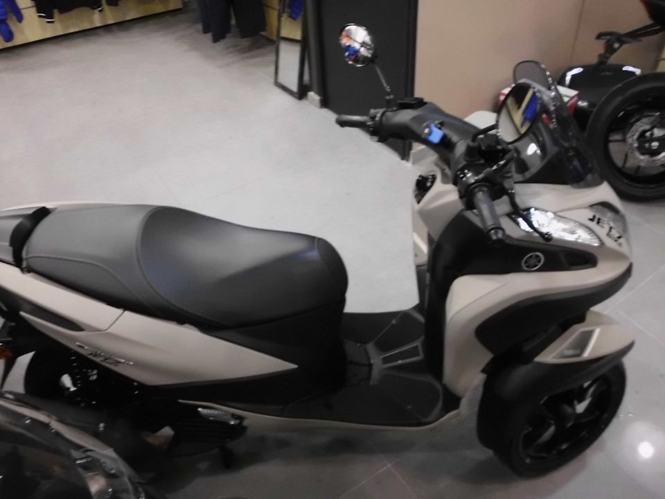 YAMAHA TRICITY 125 4