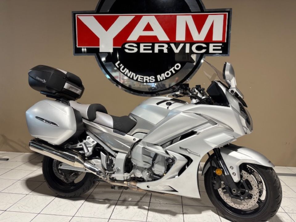 YAMAHA FJR 1300 ABS 4
