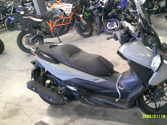 HONDA NSS FORZA 125 4