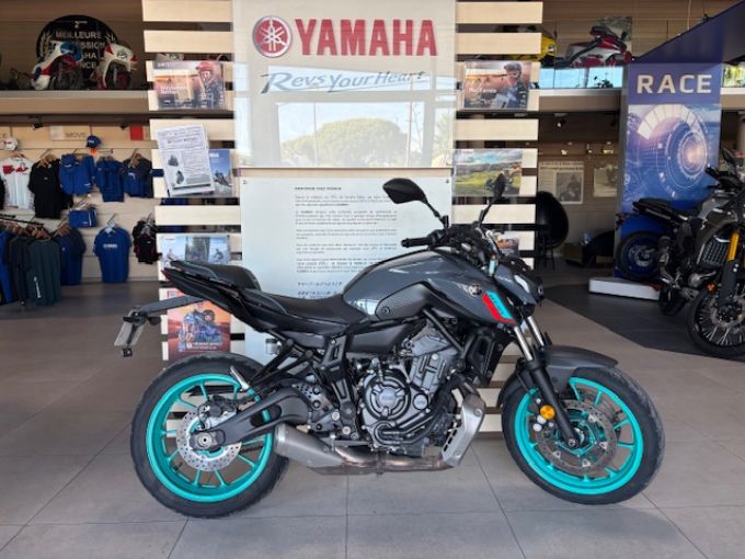 YAMAHA MT-07 BAGSTER FAIBLE KILOMETRAGE 90€/MOIS* GARANTIE 12 MOIS 4