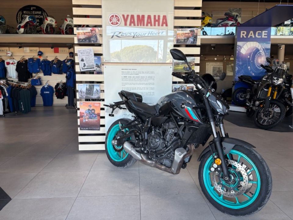 YAMAHA MT-07 BAGSTER FAIBLE KILOMETRAGE 90€/MOIS* GARANTIE 12 MOIS 4