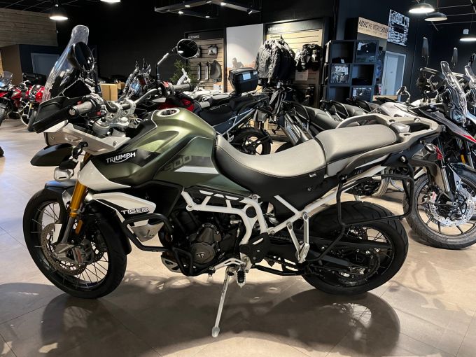 TRIUMPH TIGER 900 RALLY PRO 4