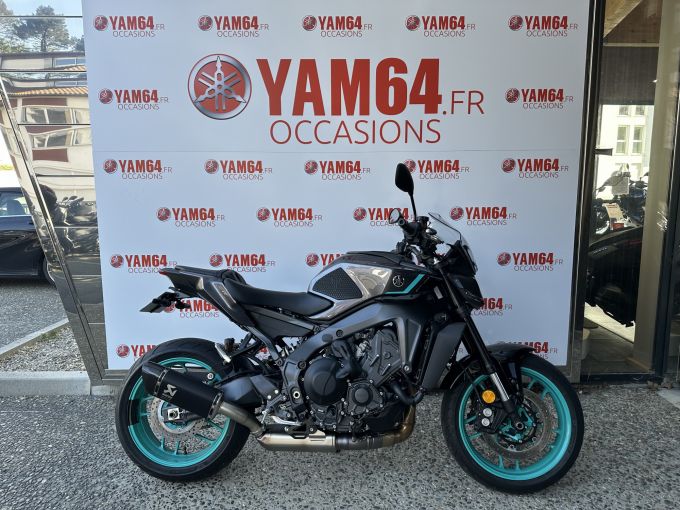 YAMAHA MT 09 Y-AMT 4
