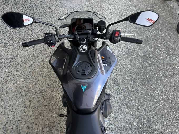 YAMAHA MT 09 Y-AMT 4