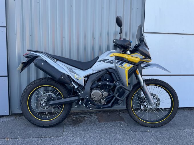 VOGE 300 RALLY 4