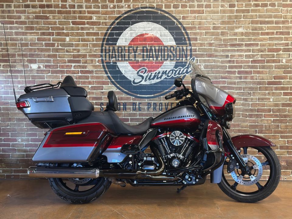 HARLEY-DAVIDSON TOURING ULTRA LIMITED 1923 CVO 4