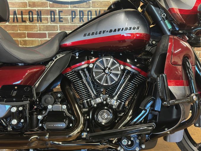 HARLEY-DAVIDSON TOURING ULTRA LIMITED 1923 CVO 4