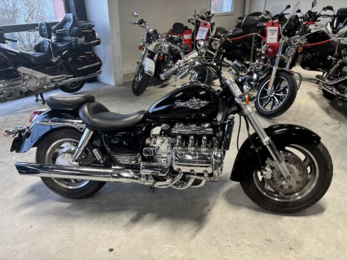 HONDA F6C 1500 4