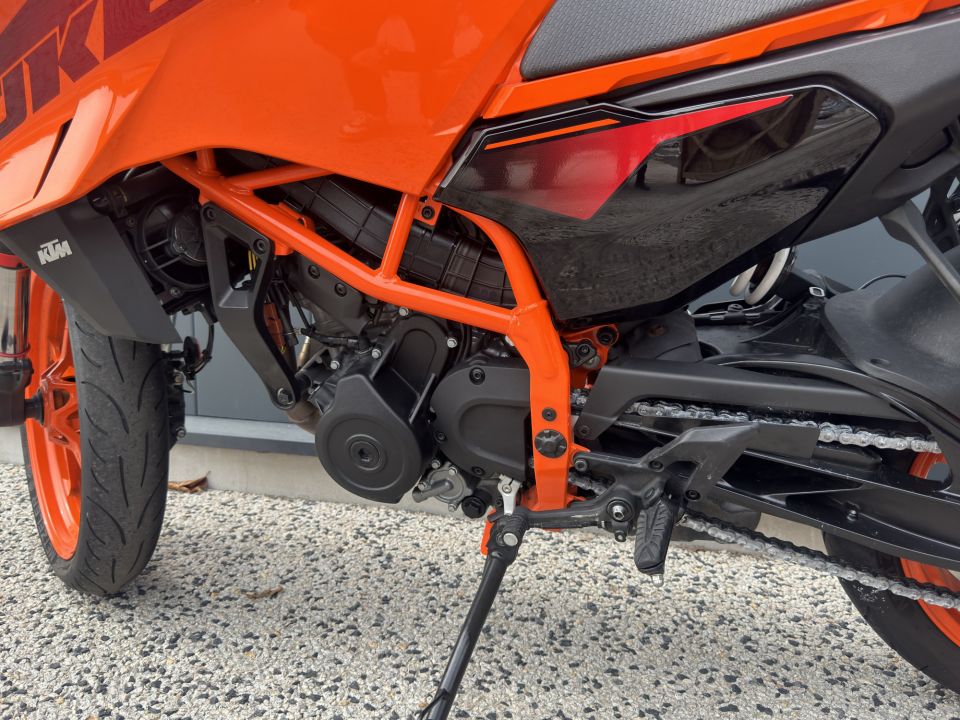 KTM KTM 390 DUKE 2024 4