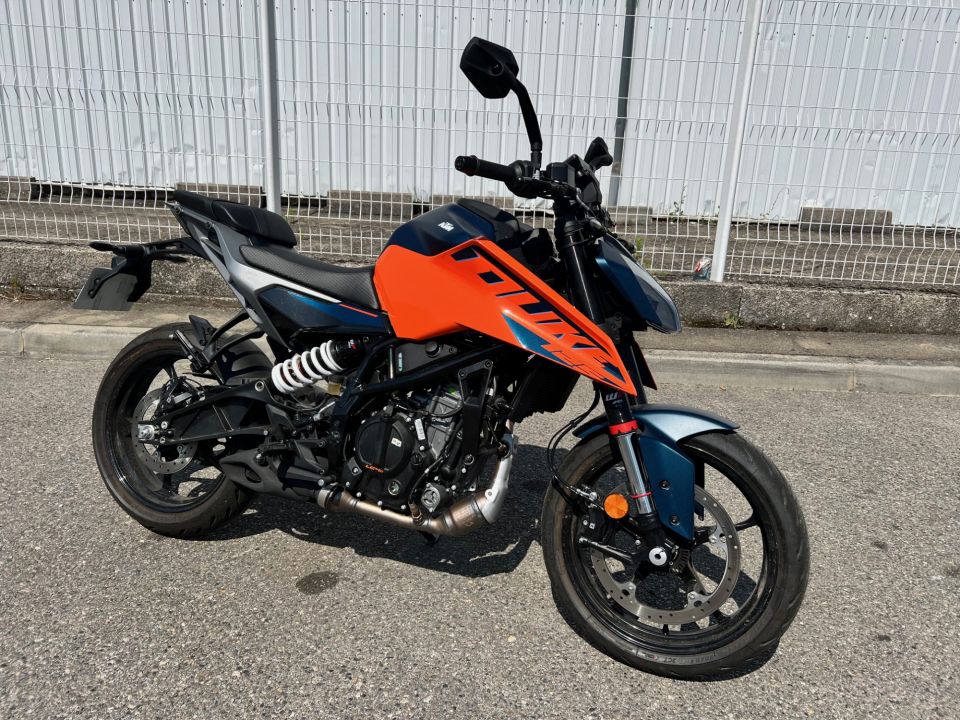 KTM 125 DUKE 4