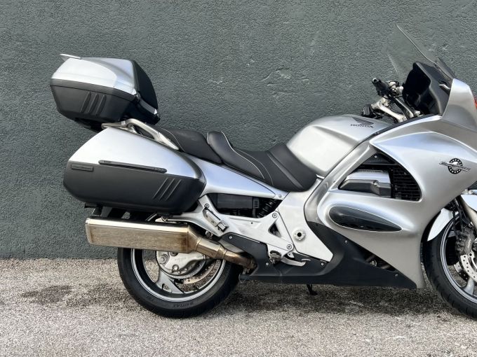 HONDA ST 1300 PAN EUROPEAN 4