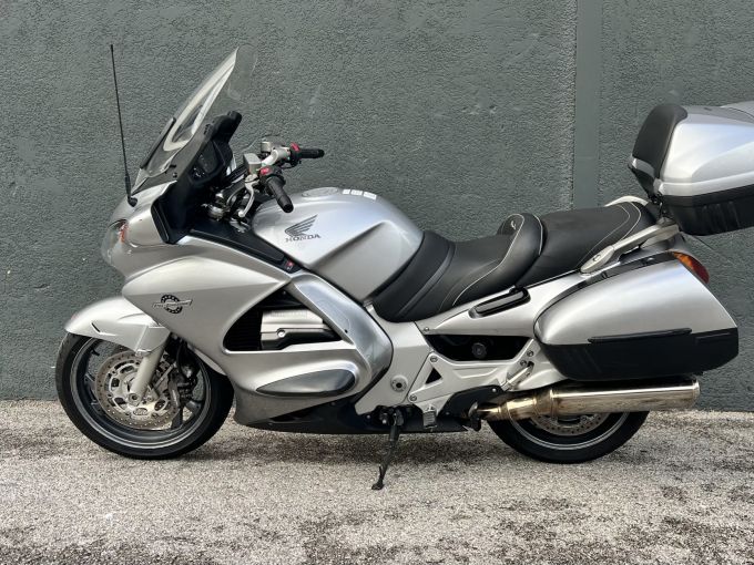 HONDA ST 1300 PAN EUROPEAN 4