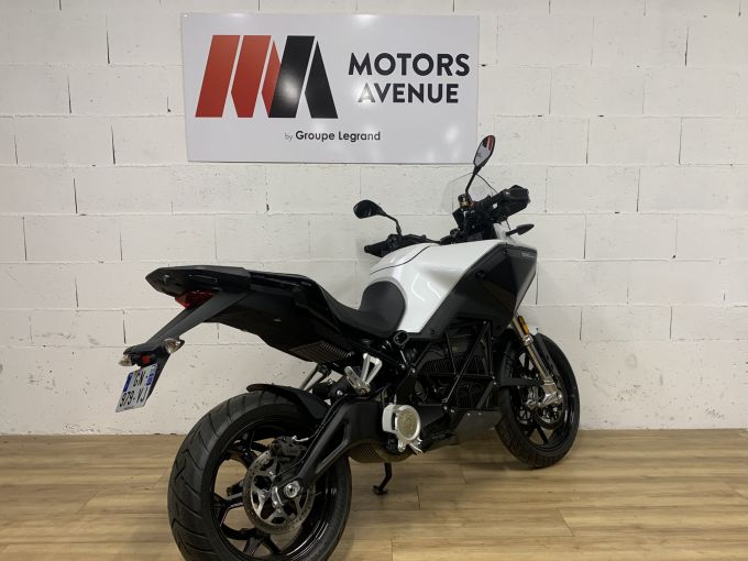 ZERO MOTORCYCLES DSR/X 4