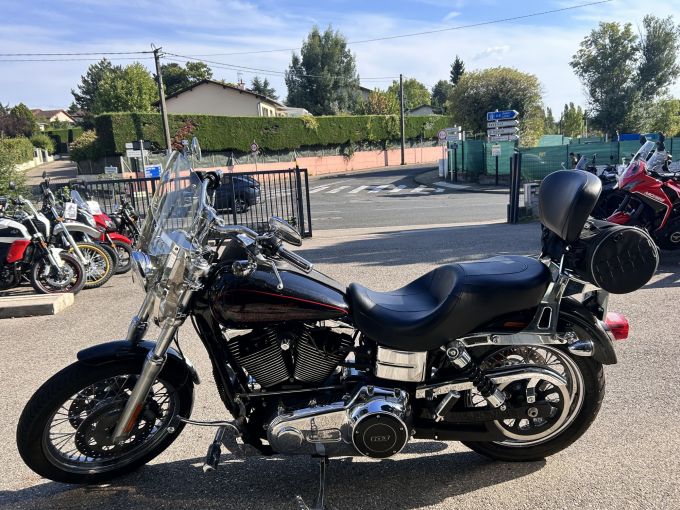 HARLEY-DAVIDSON DYNA LOW RIDER 1690 4