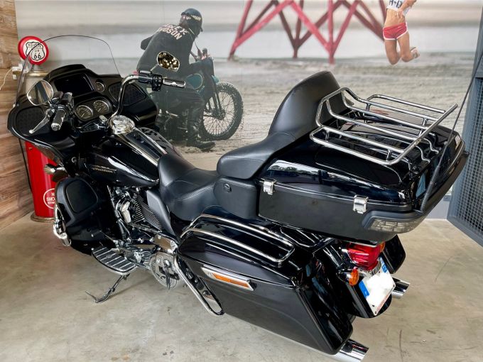 HARLEY-DAVIDSON TOURING ROAD GLIDE 1868 ULTRA 4