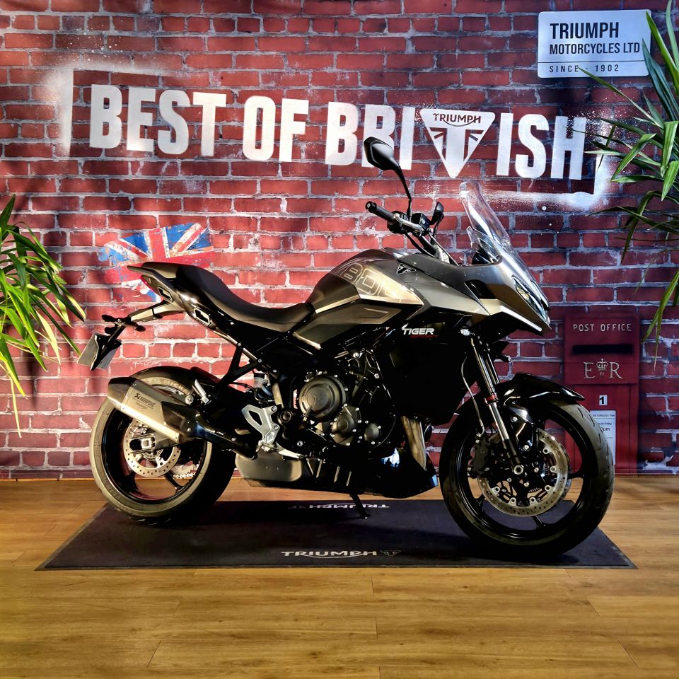 TRIUMPH Tiger Sport 800 4