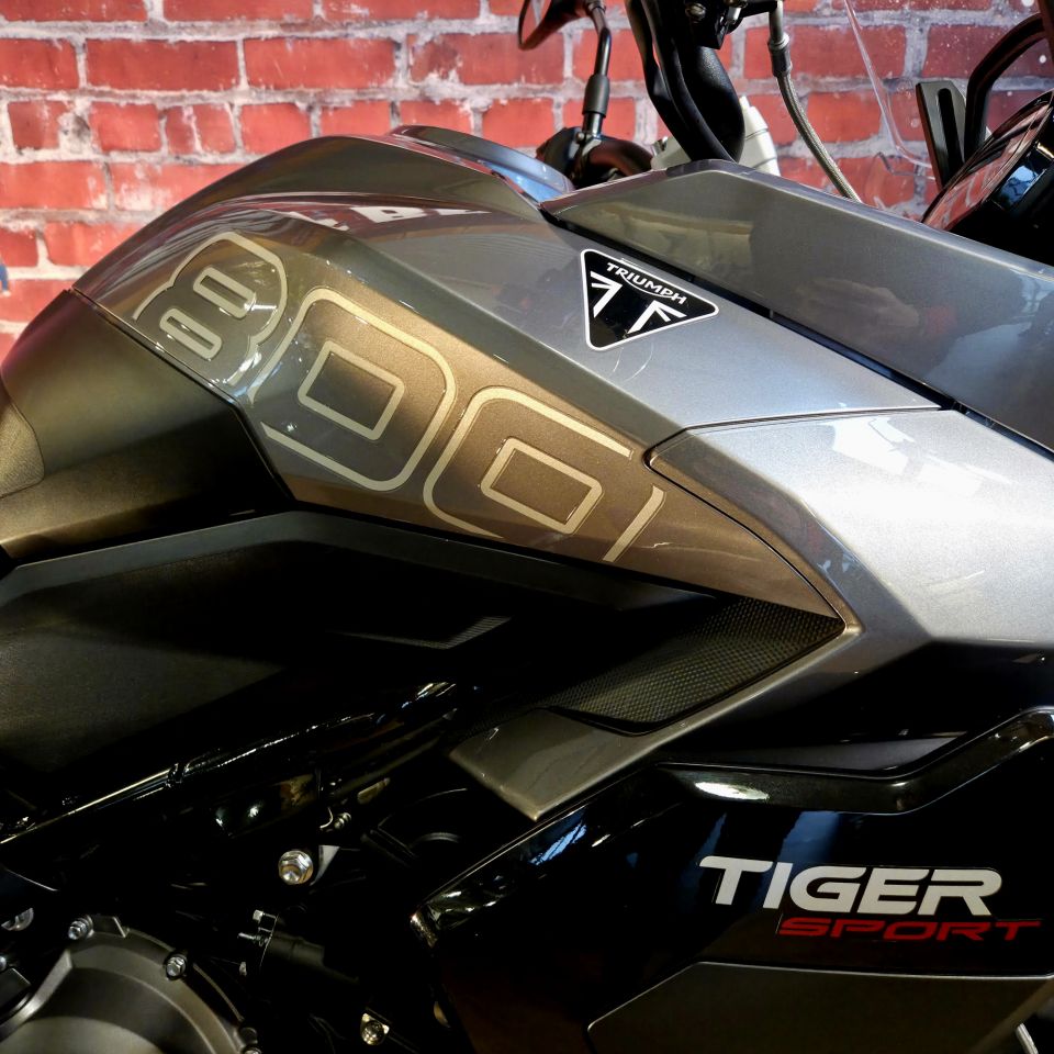 TRIUMPH Tiger Sport 800 4