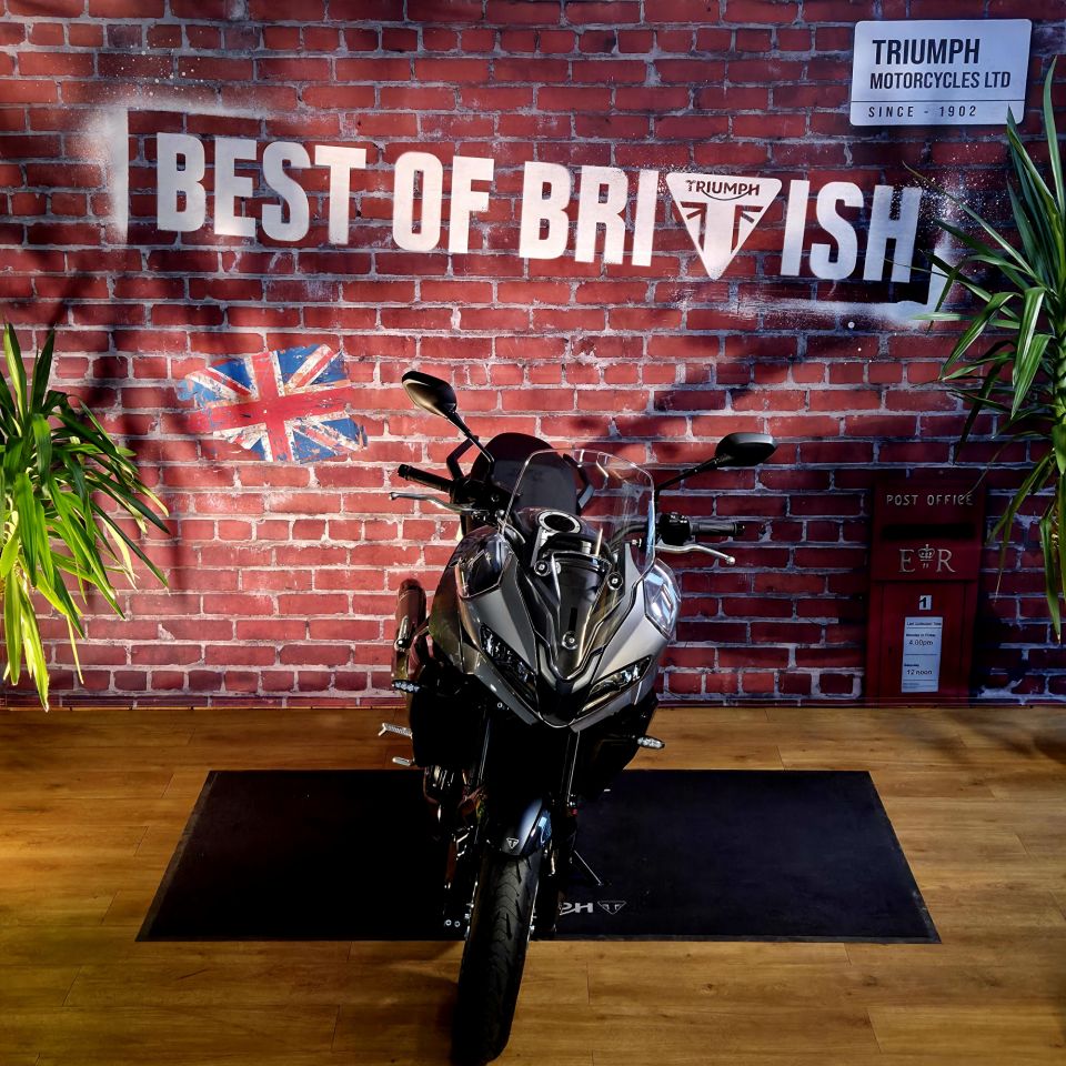 TRIUMPH Tiger Sport 800 4