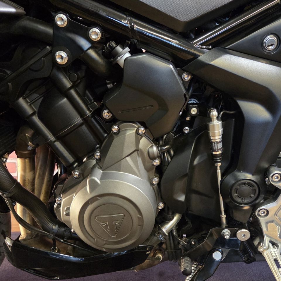 TRIUMPH Tiger Sport 800 4