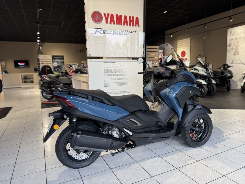 YAMAHA TRICITY 300 4