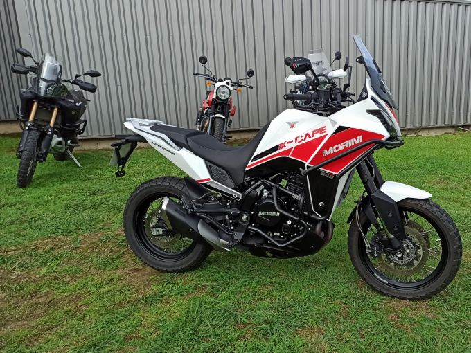 MOTO MORINI X-cape 650 4