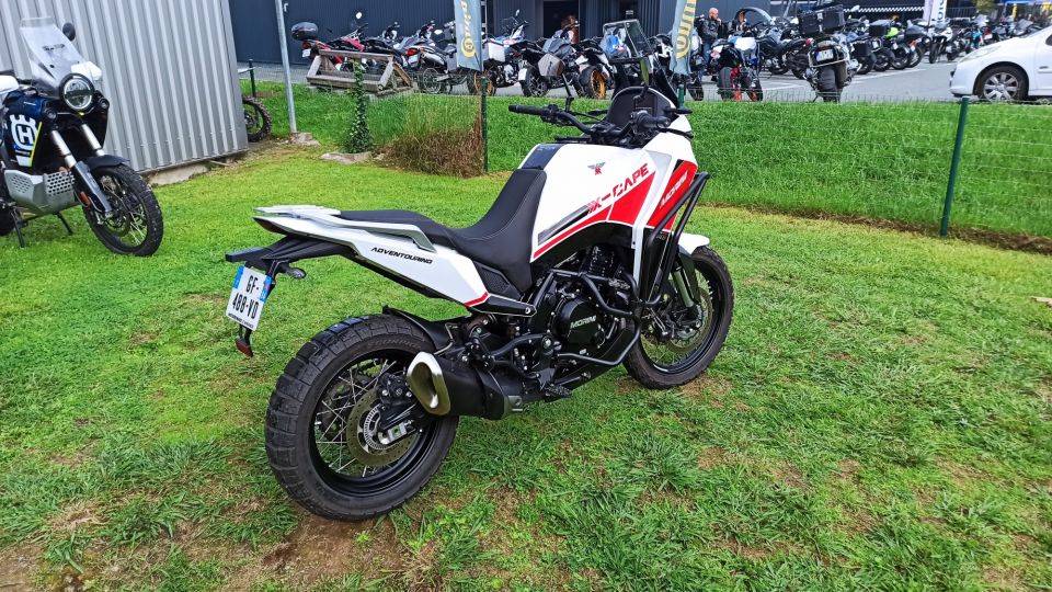 MOTO MORINI X-cape 650 4