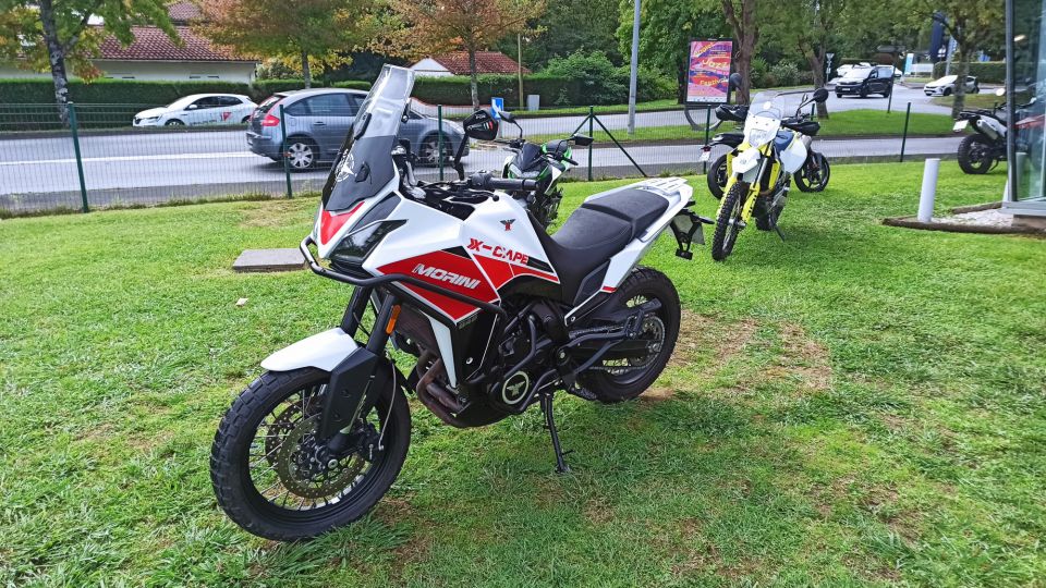 MOTO MORINI X-cape 650 4